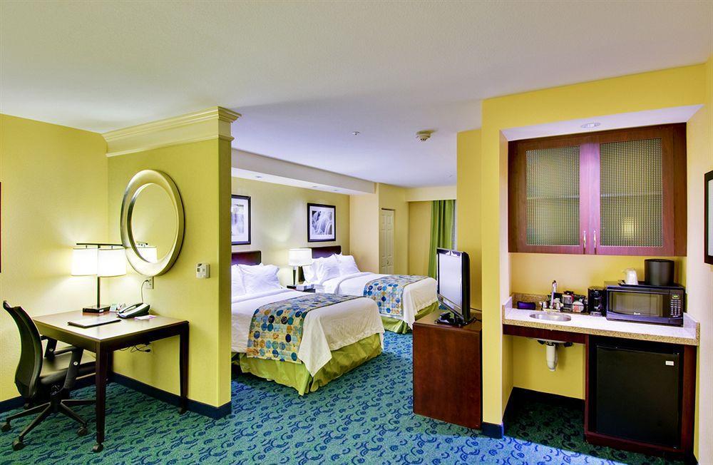 Springhill Suites By Marriott Corona Riverside Exteriér fotografie