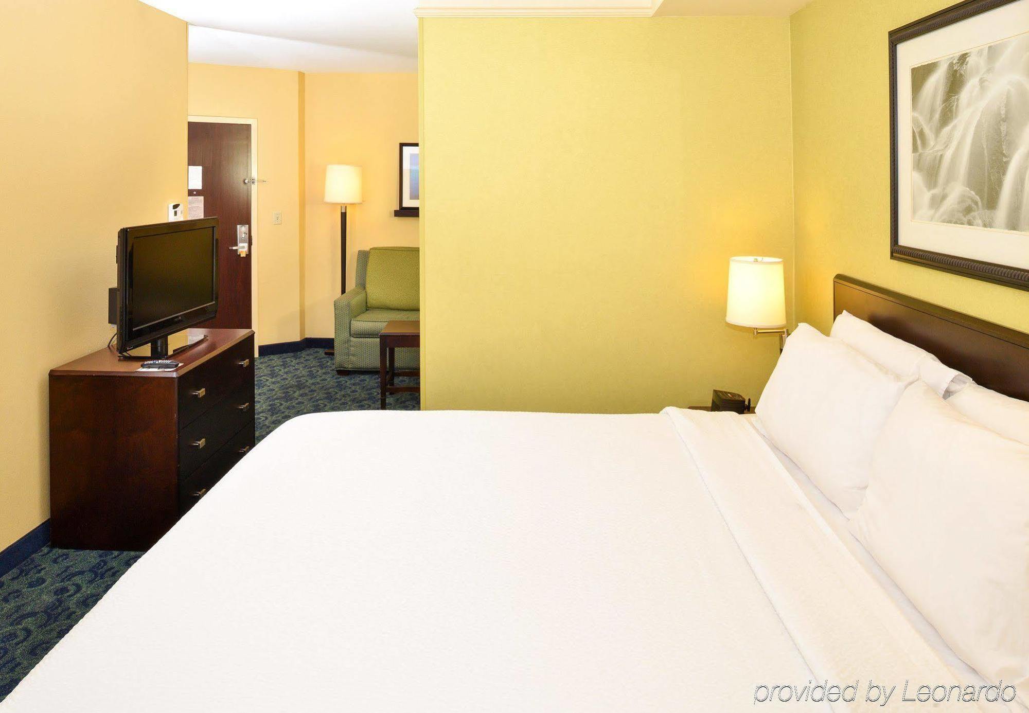 Springhill Suites By Marriott Corona Riverside Exteriér fotografie
