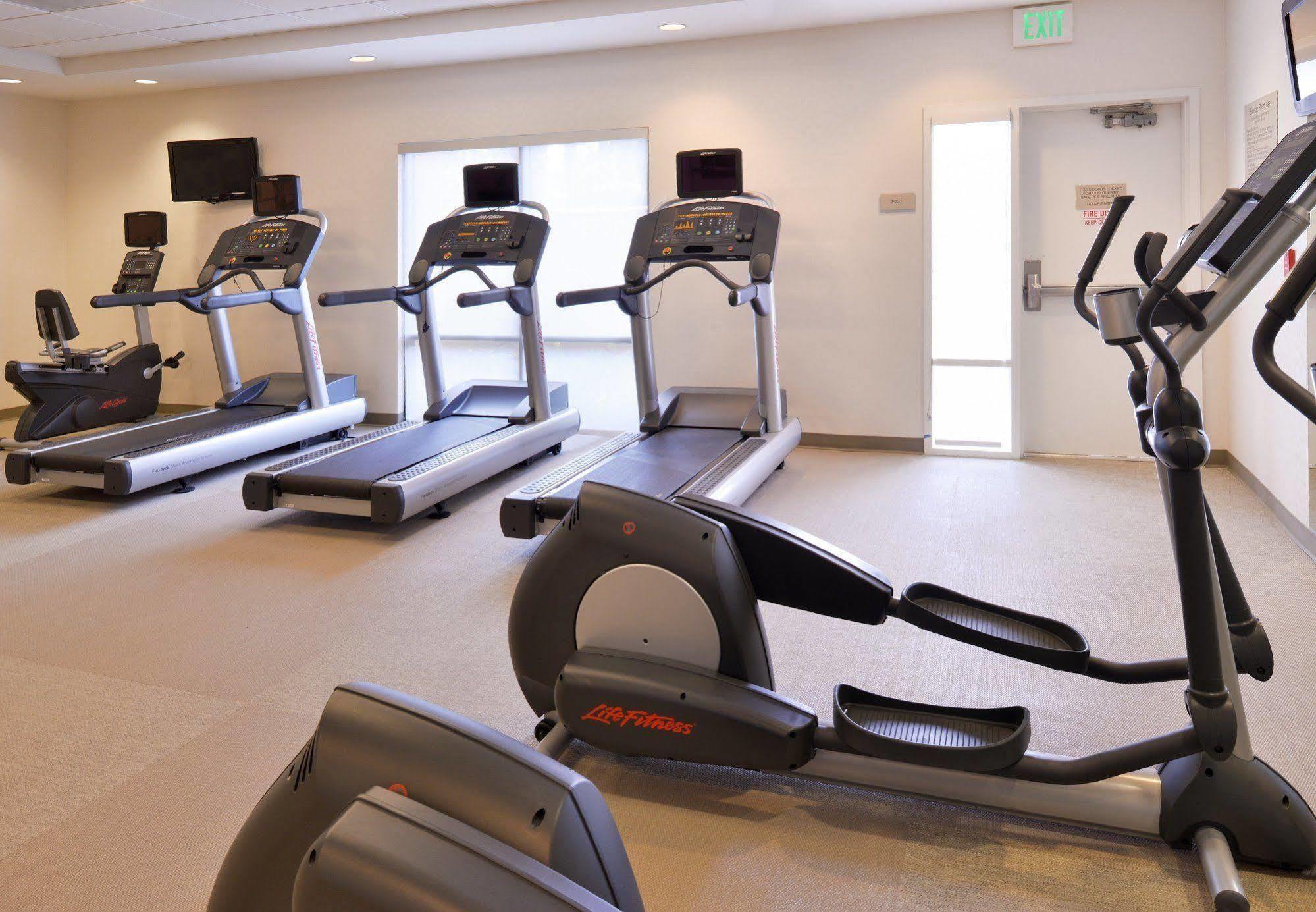 Springhill Suites By Marriott Corona Riverside Exteriér fotografie