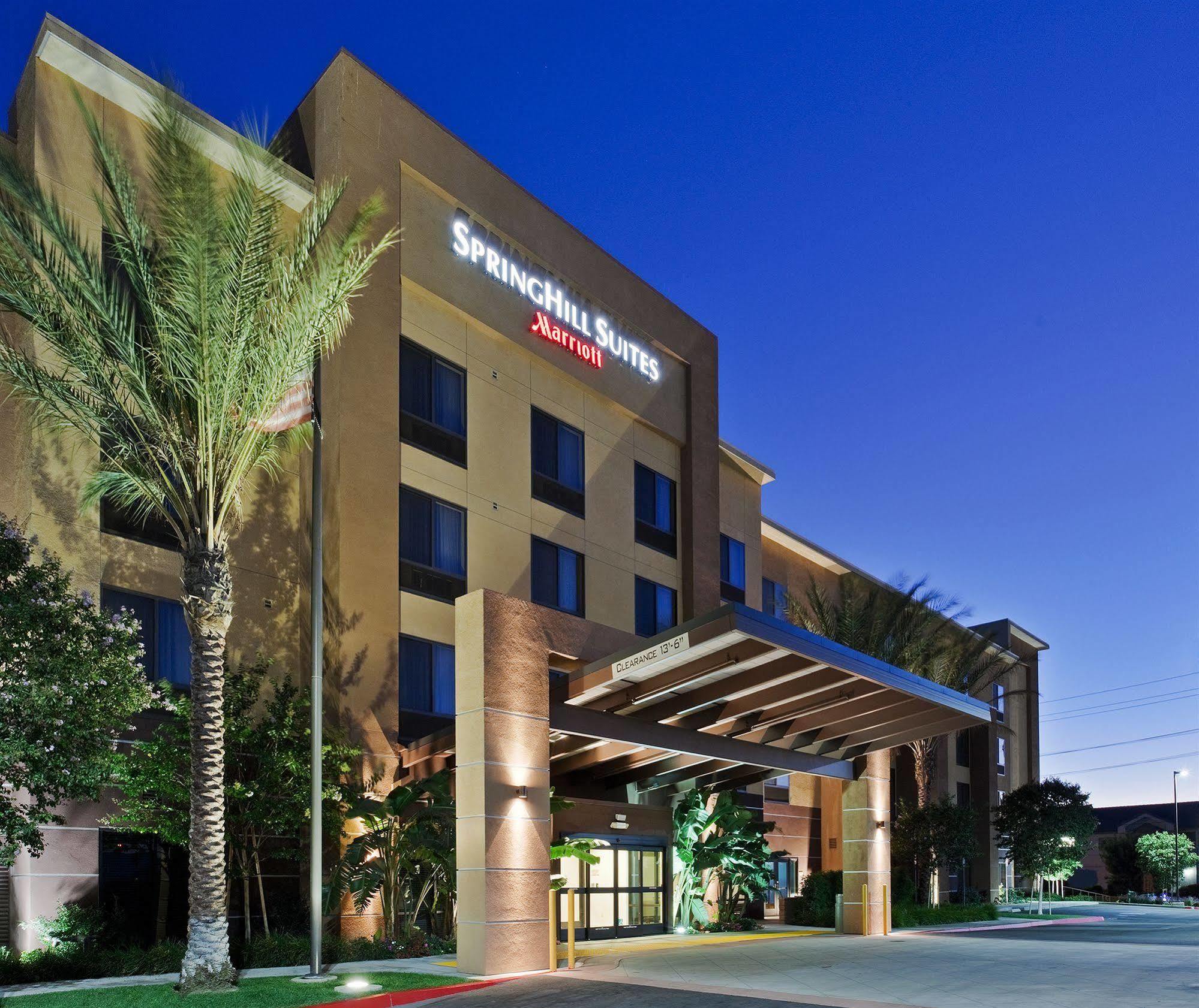 Springhill Suites By Marriott Corona Riverside Exteriér fotografie